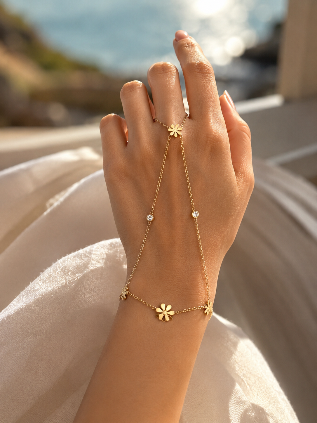 Fiora Bloom Hand Chain